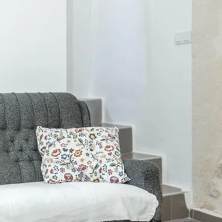 Ljubica بيت للعطل *