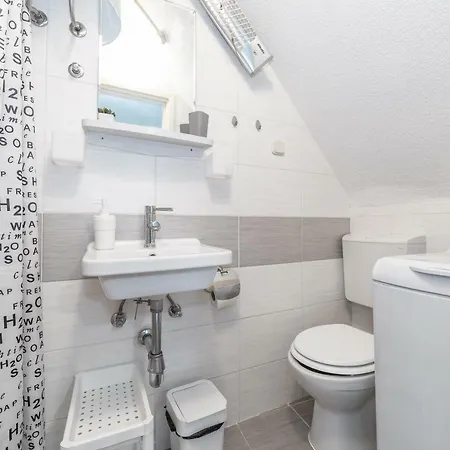 Holiday home Ljubica Vodice