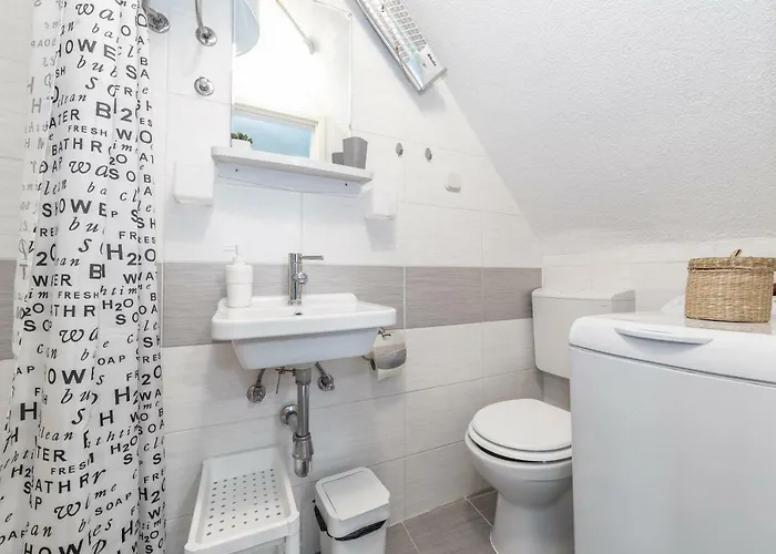 別荘 Ljubica ヴォディツェ